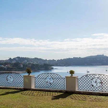Villa Villefranche-sur-mer Sleeps 12 Pool Air Con Villefranche-sur-Mer